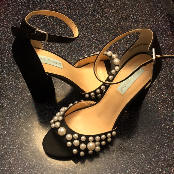 Betsey Johnson Shoes - Cara Pearl Ankle Heels (black)